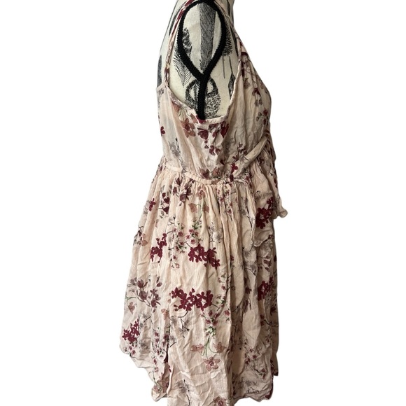 Floral Ruffle Dress - Picture 2 of 7